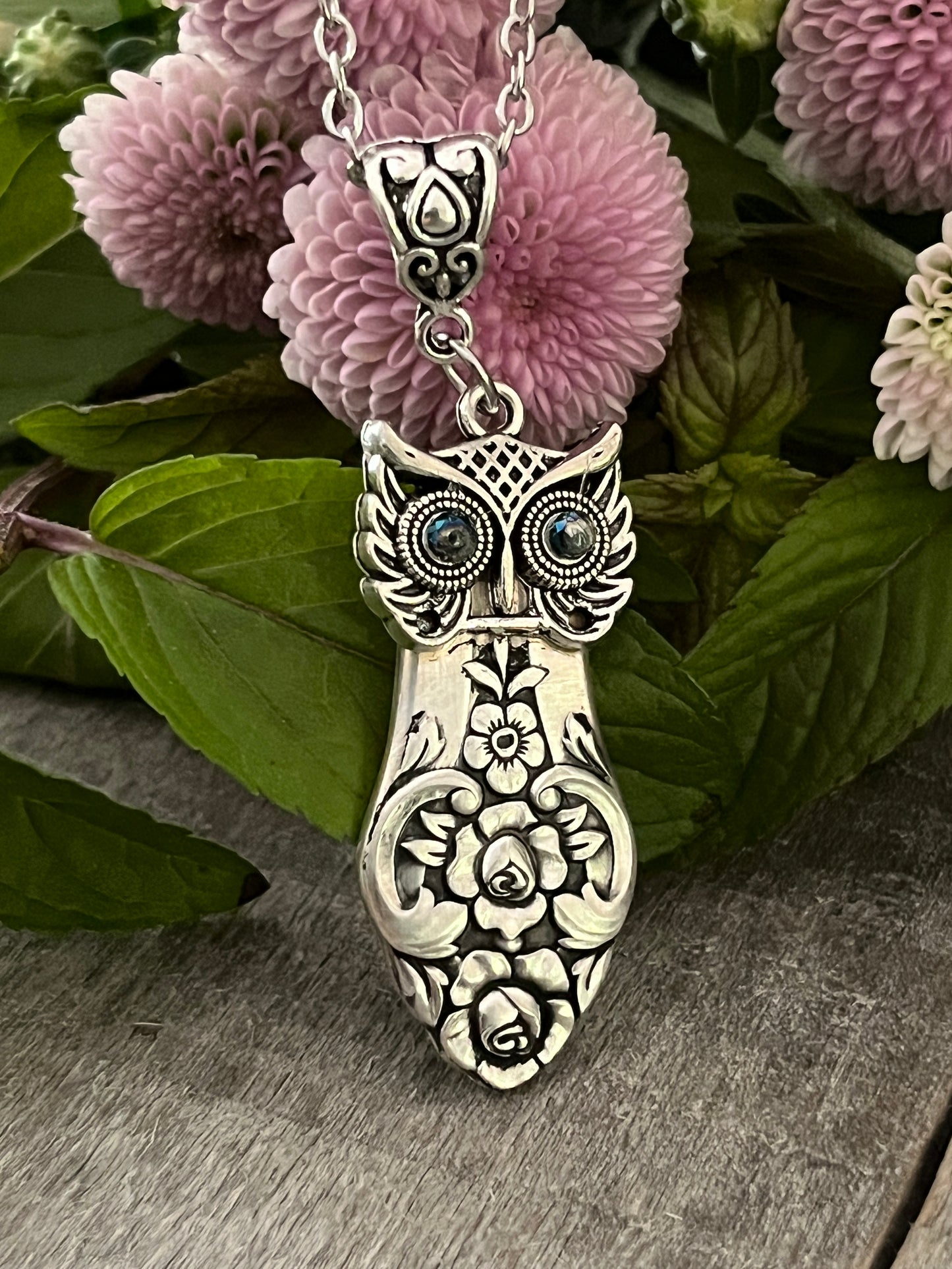 OWL Pendant - Pattern: Plantation, Vintage 1948(made from a Teaspoon)