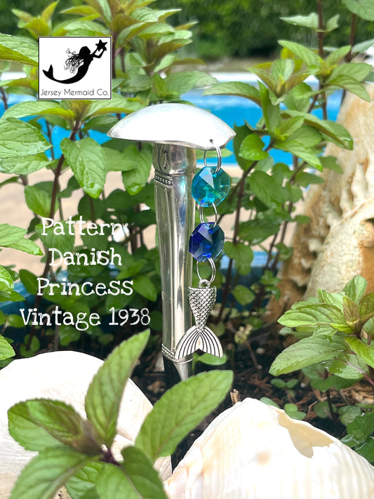Mushroom Garden Bling- pattern: Danish Princess, vintage 1938 -with Mermaid tail charm