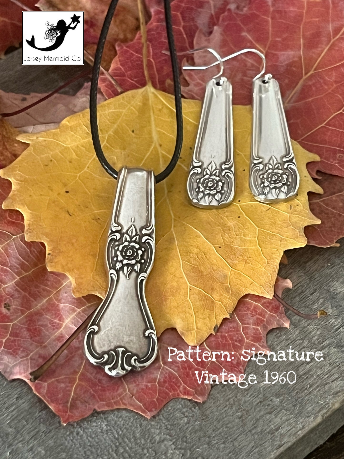 Earrings - Pattern Signature, Vintage 1960