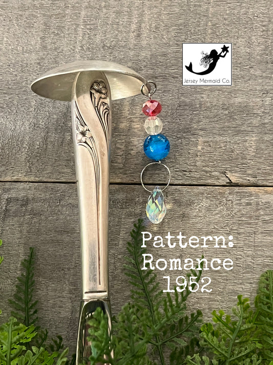 Mushroom Garden Bling- pattern: Romance, vintage 1952