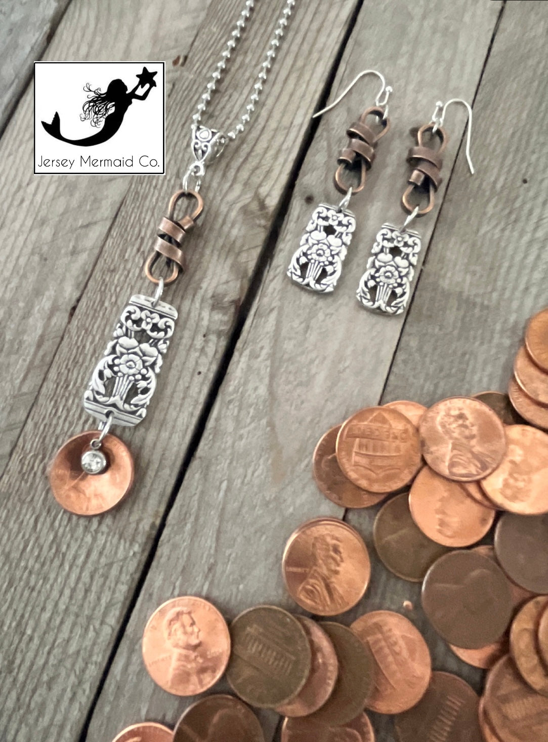 Coronation Pattern, Vintage 1936 Mixed Metals Necklace and Earring set.