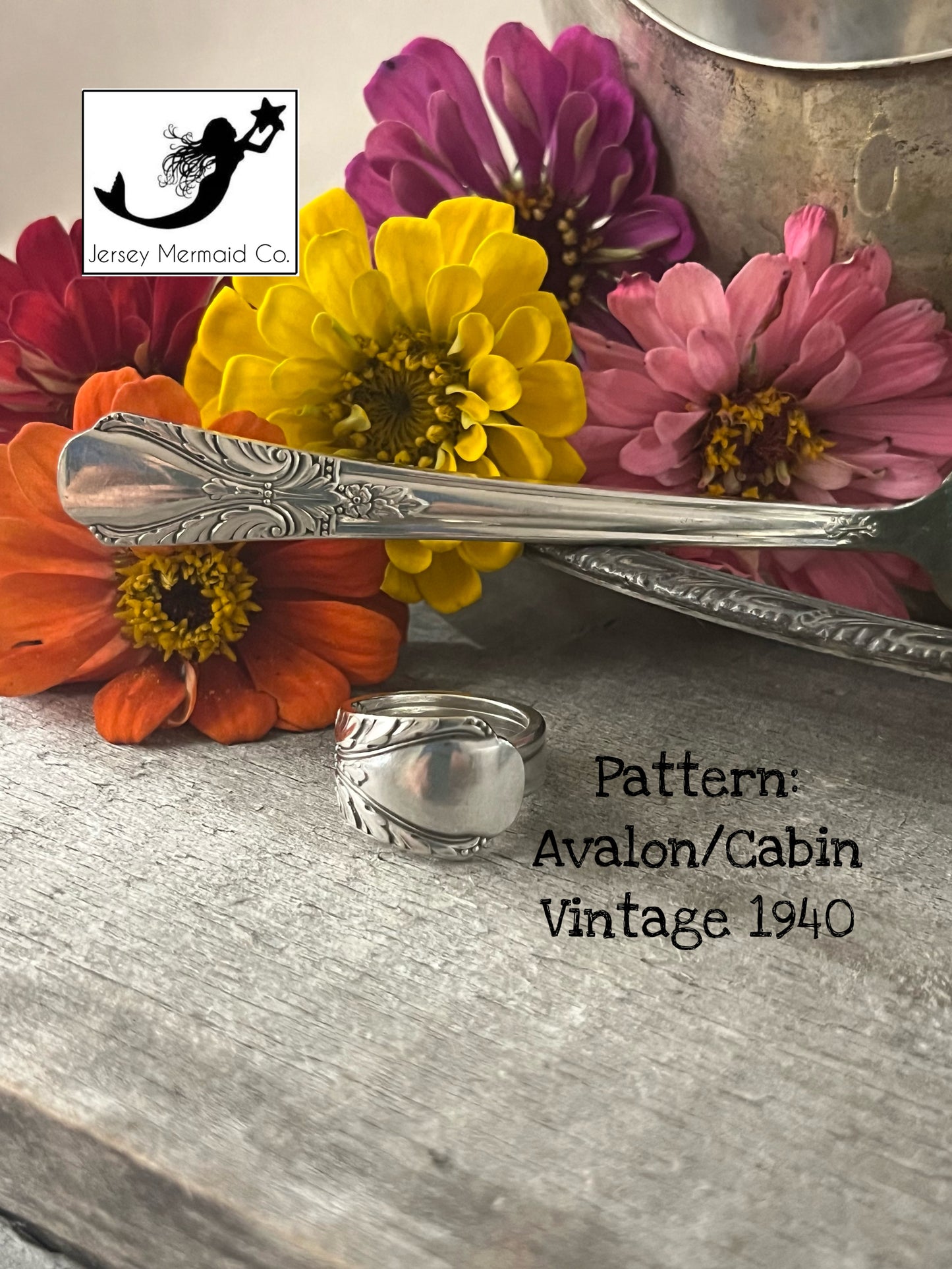 Avalon-Cabin Teaspoon Spoon Ring- Vintage 1940