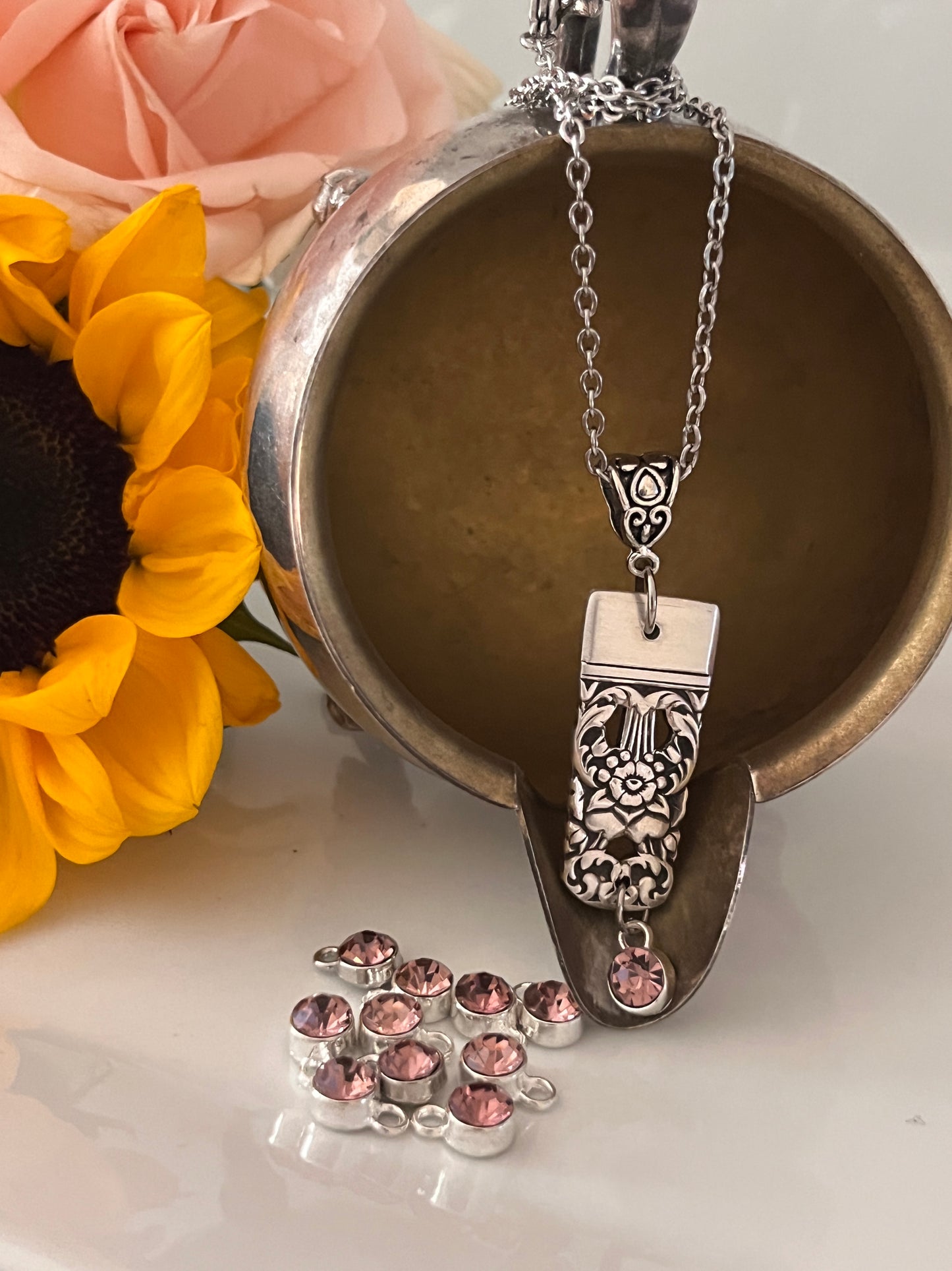 June Birthstone Pendant- pattern: Coronation, vintage 1936