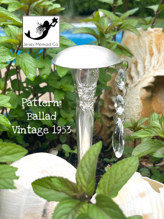 Mushroom Garden Bling- pattern: Ballad, vintage 1953