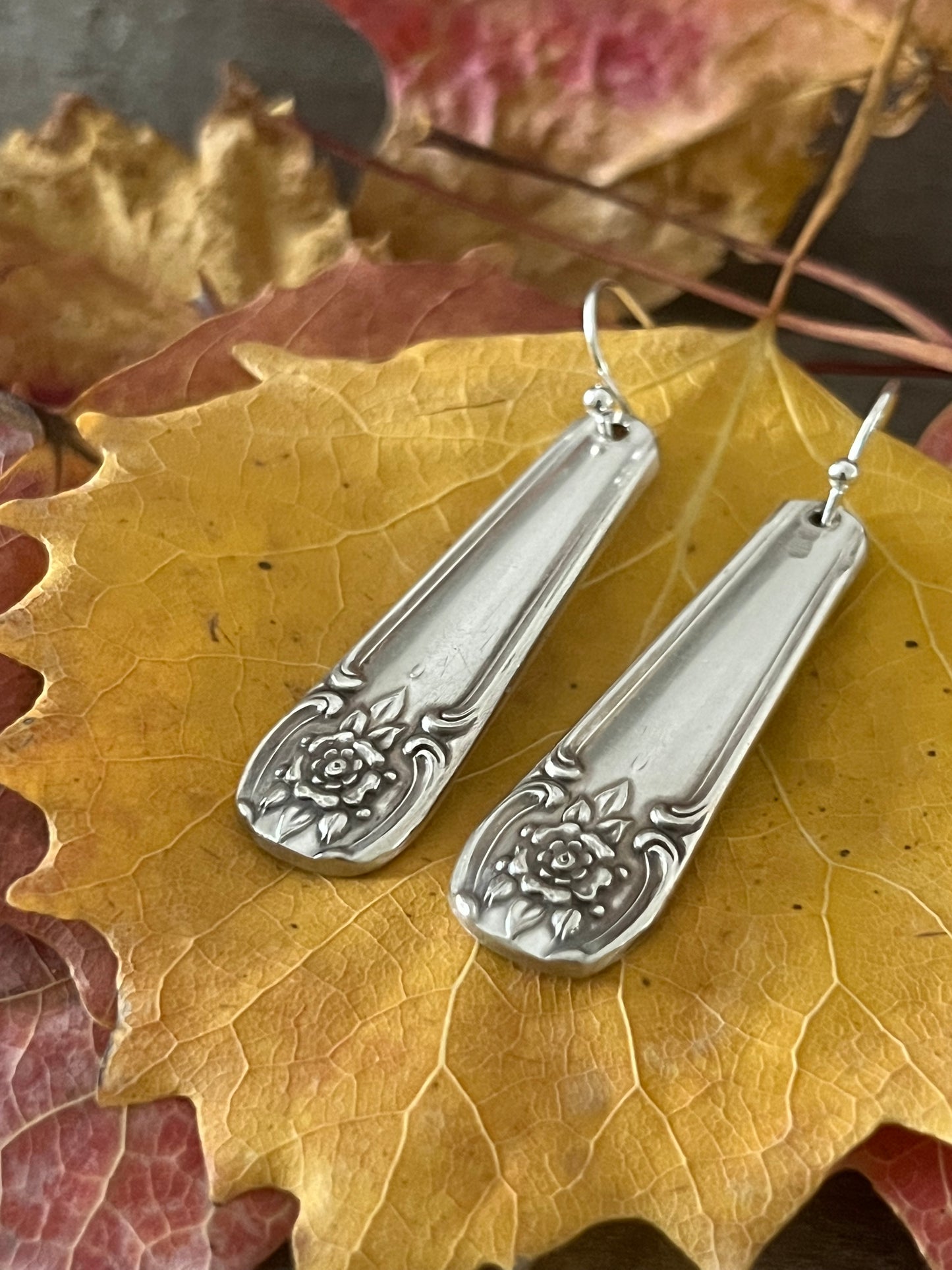 Earrings - Pattern Signature, Vintage 1960