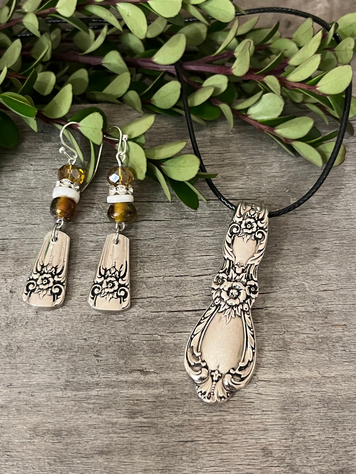 Pendant - Pattern Heritage, Vintage 1953