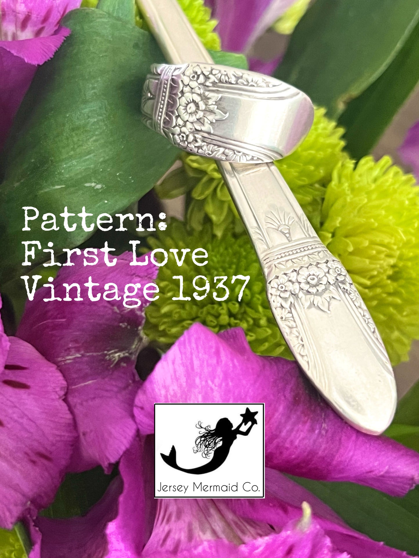 first Love pattern Spoon Ring- Vintage 1937