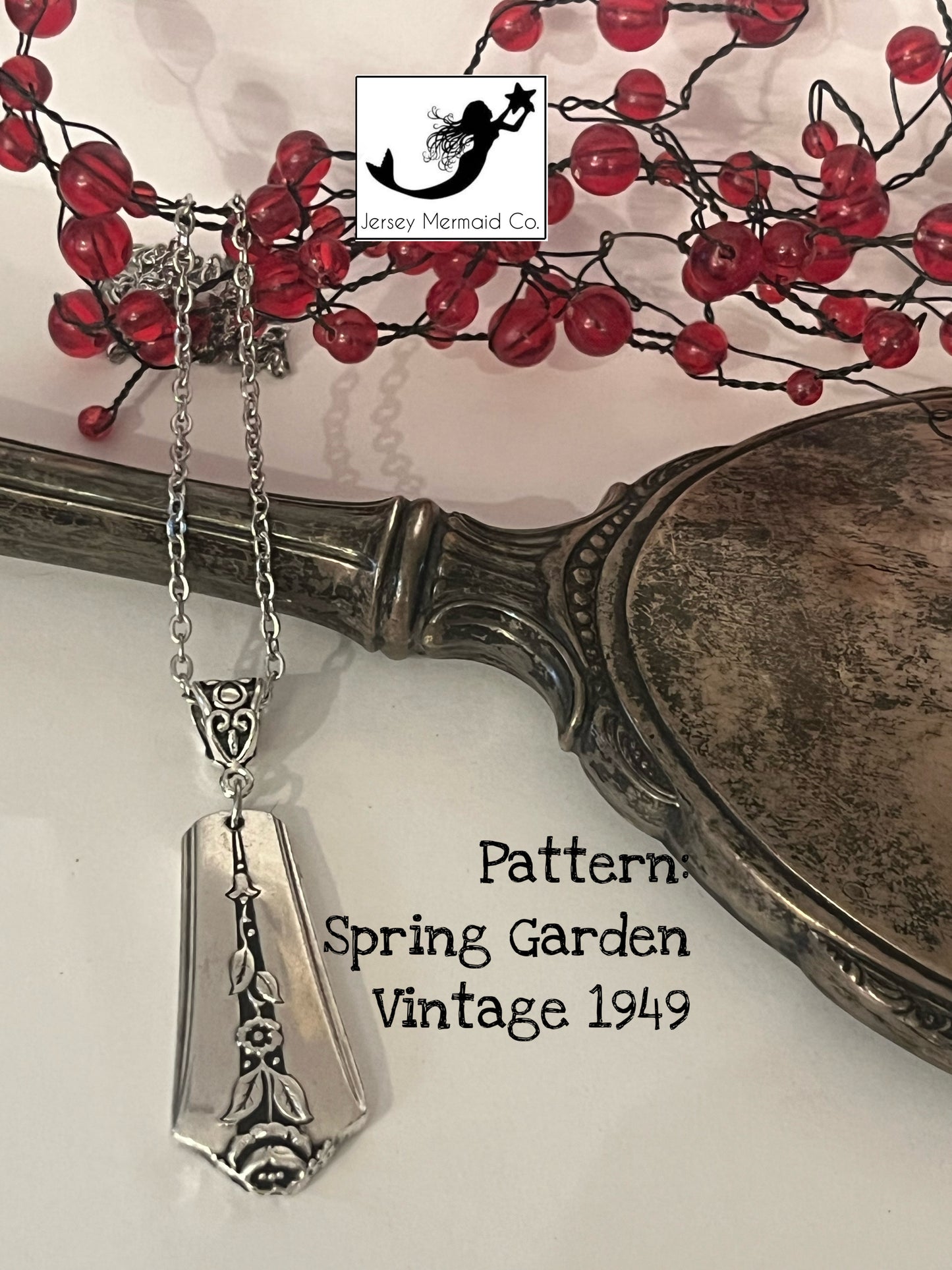 Earrings - Pattern Spring Garden - Vintage 1949