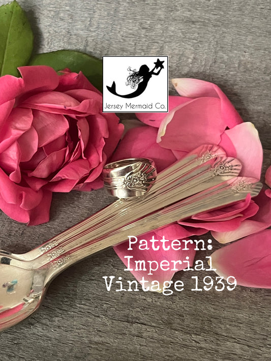 Imperial pattern Ring- Vintage 1939