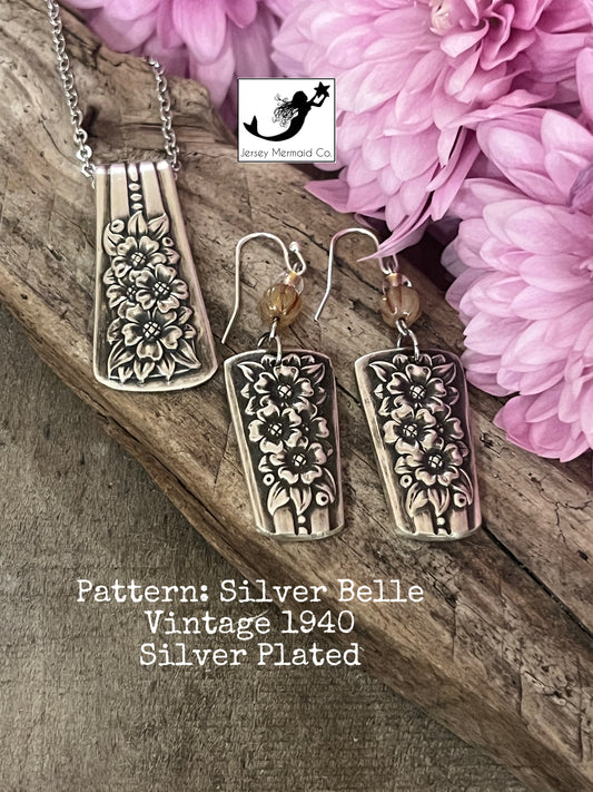 Silver Belle pattern, Vintage 1940 Necklace and Earring set.