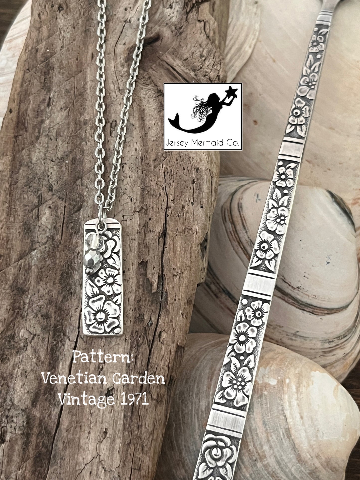 LNecklace - Venetian Garden, Vintage 1971