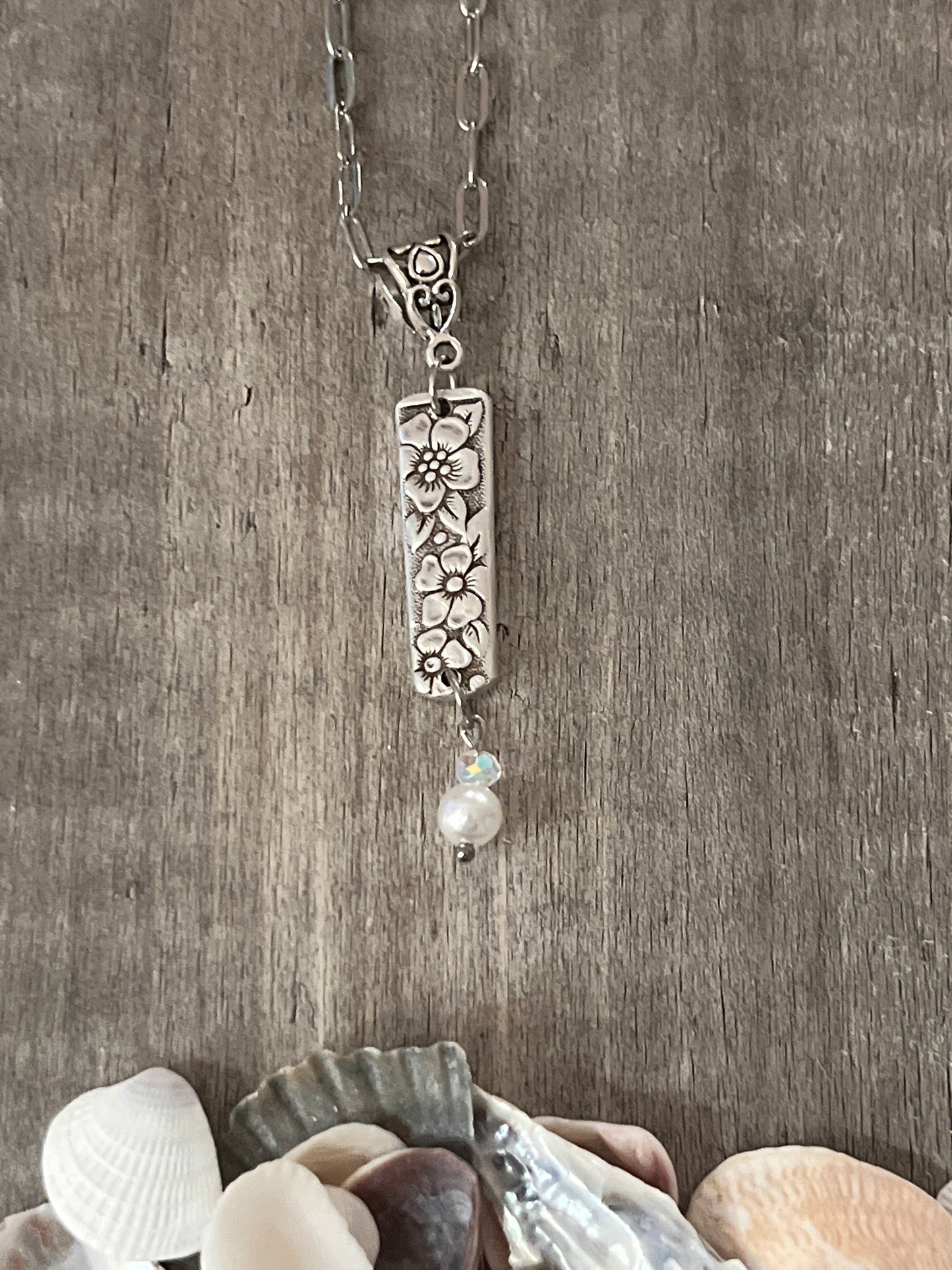 Necklace- Pattern: Venetian Garden, Vintage 1971 with faux pearl hanging from end of pendant