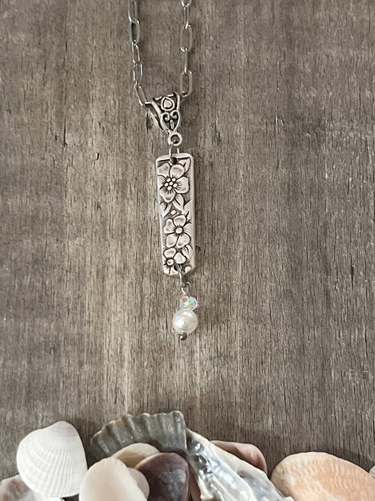 Necklace- Pattern: Venetian Garden, Vintage 1971 with faux pearl hanging from end of pendant