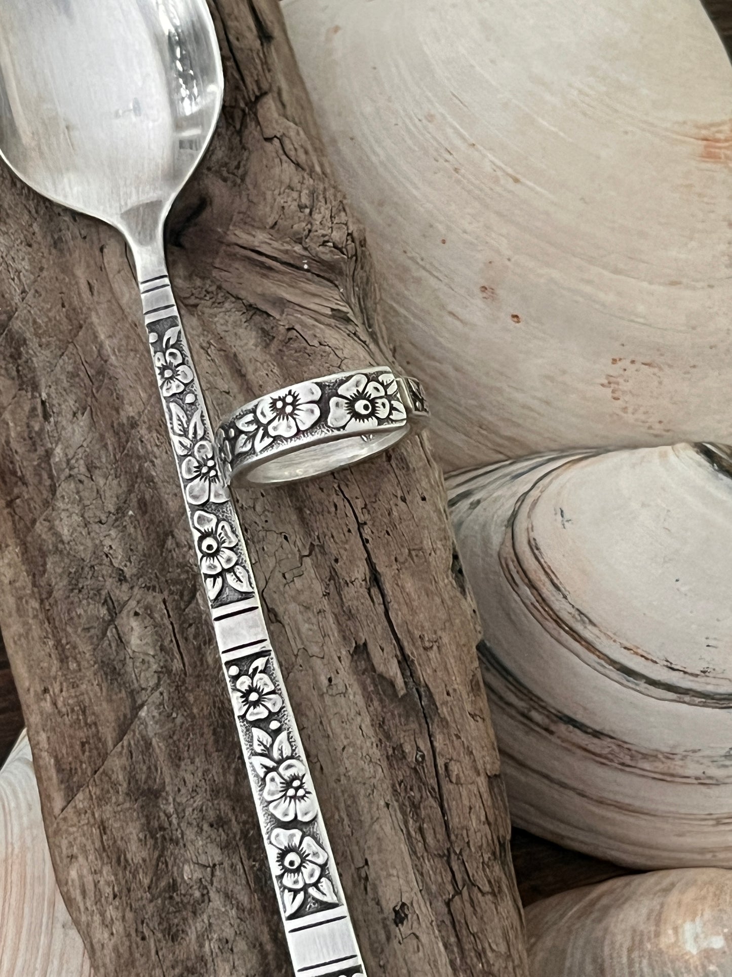 Venetian Garden Spoon Ring- Vintage 1971