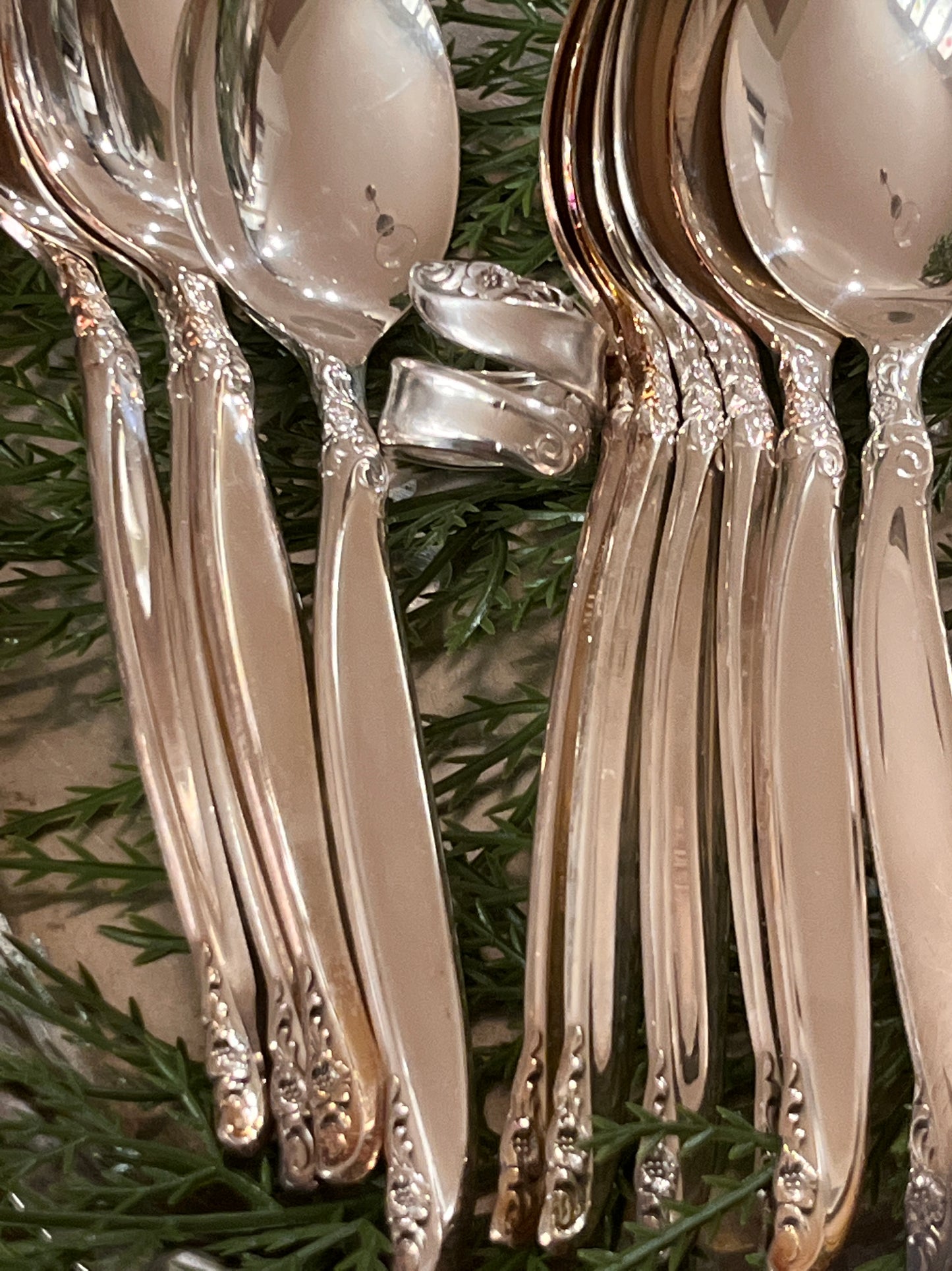 Leilani : Teaspoon Wrap style Spoon Ring- Vintage 1961