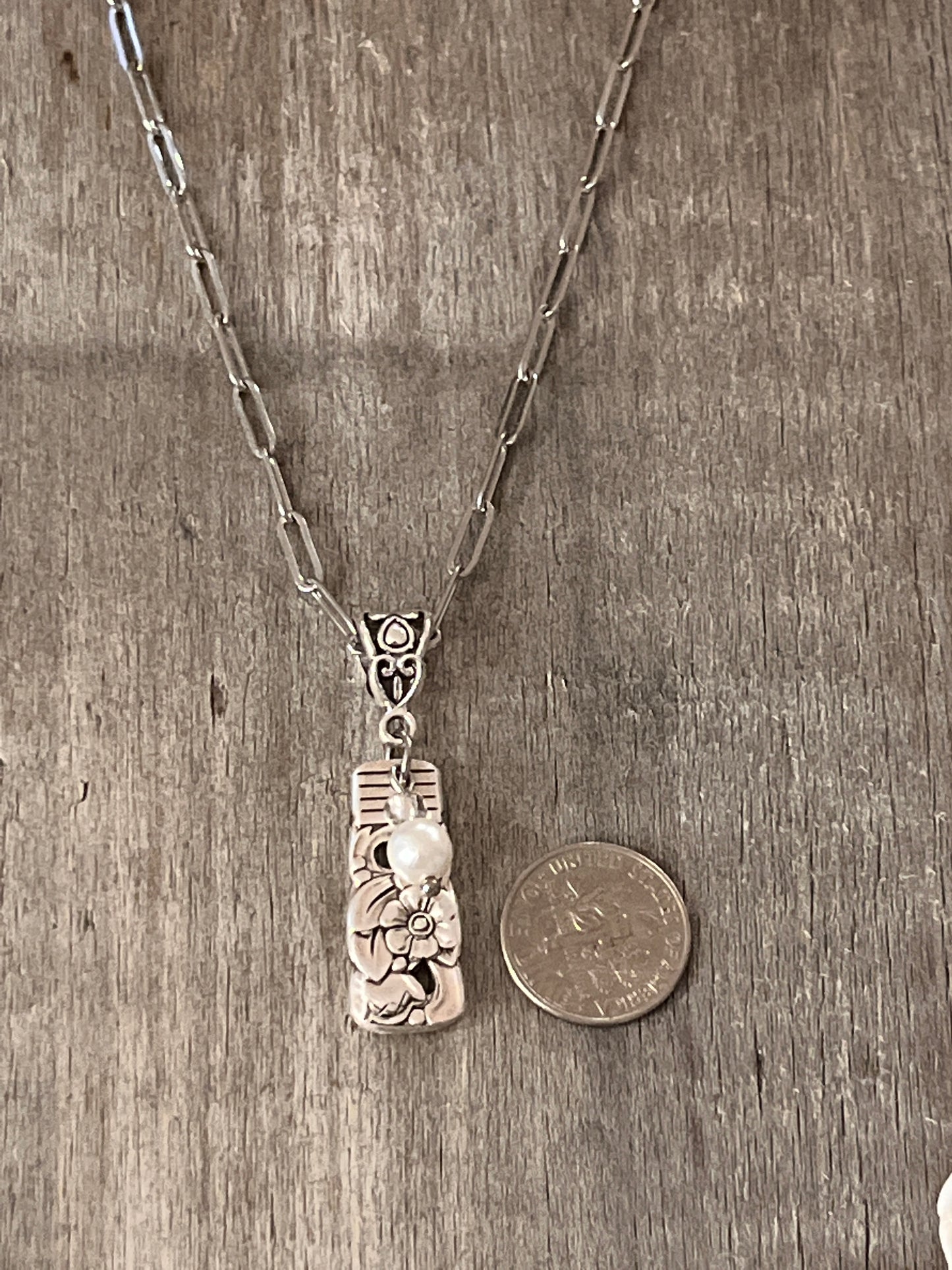 Necklace- Pattern: Morning Star, Vintage 1948 with faux pearl