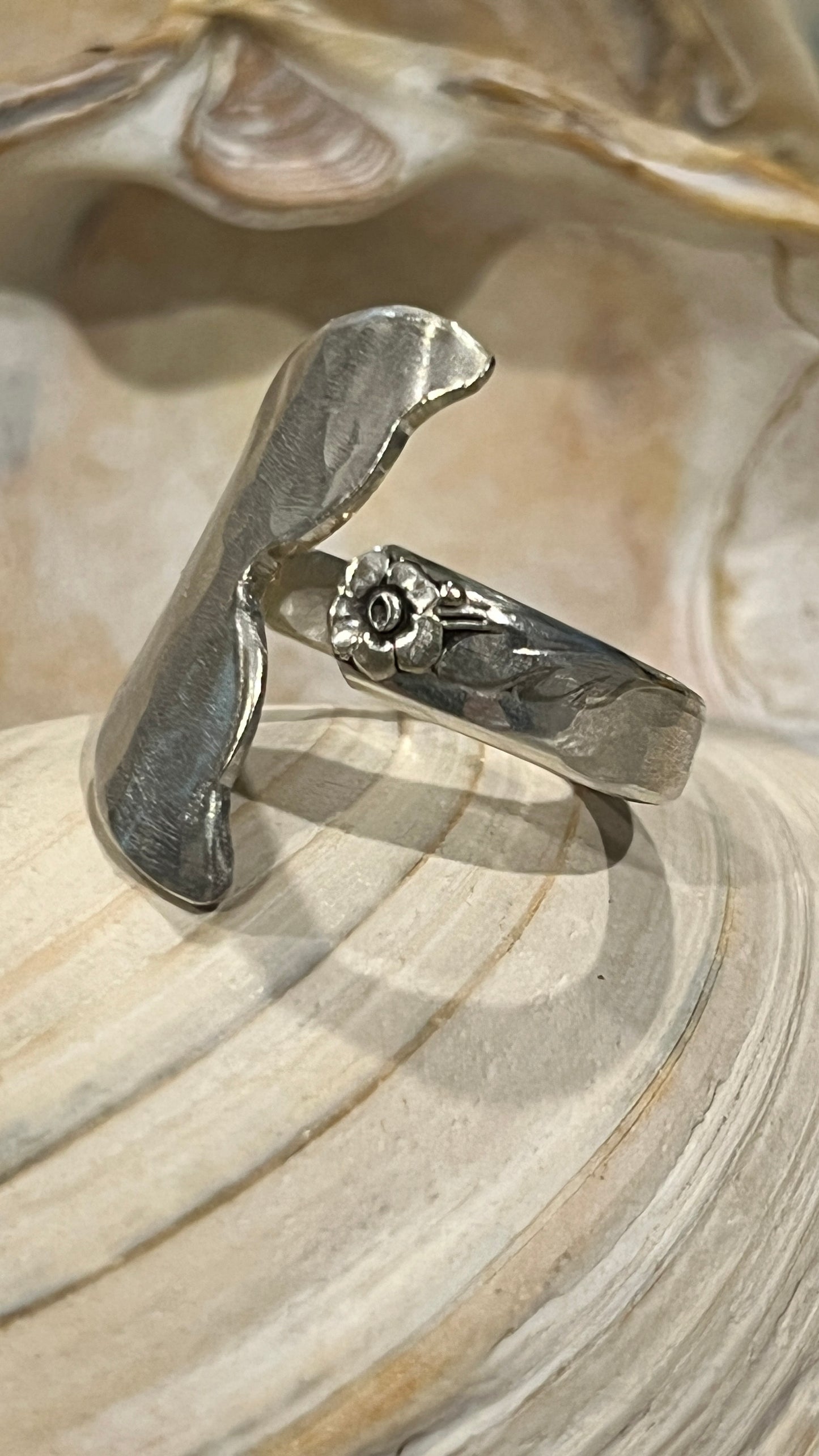 Mermaid Tail Spoon Ring- Vintage 1950 pattern: Bridal Wreath