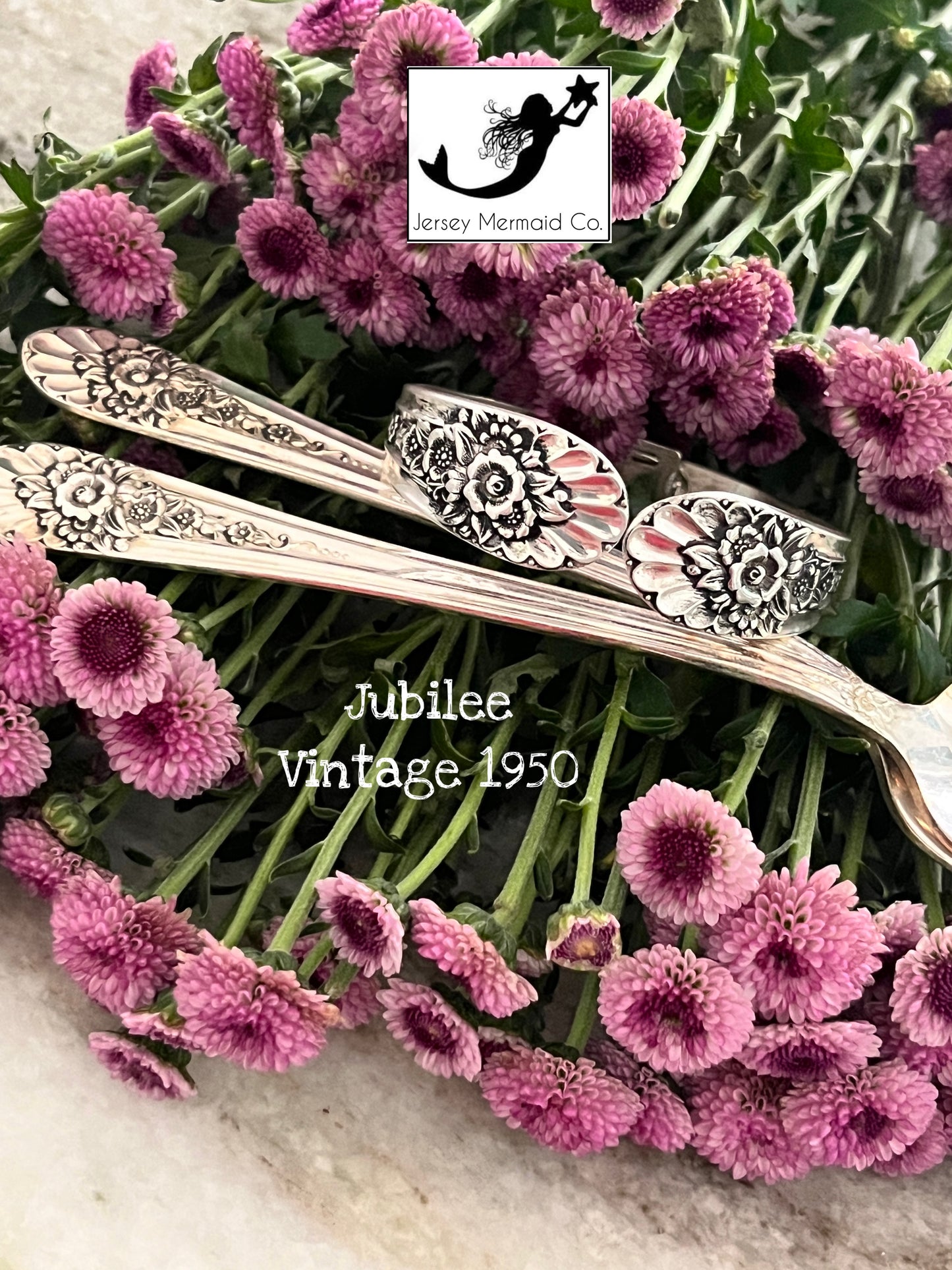 Bangle Hinged Bracelet- Jubilee Pattern- Vintage 1953