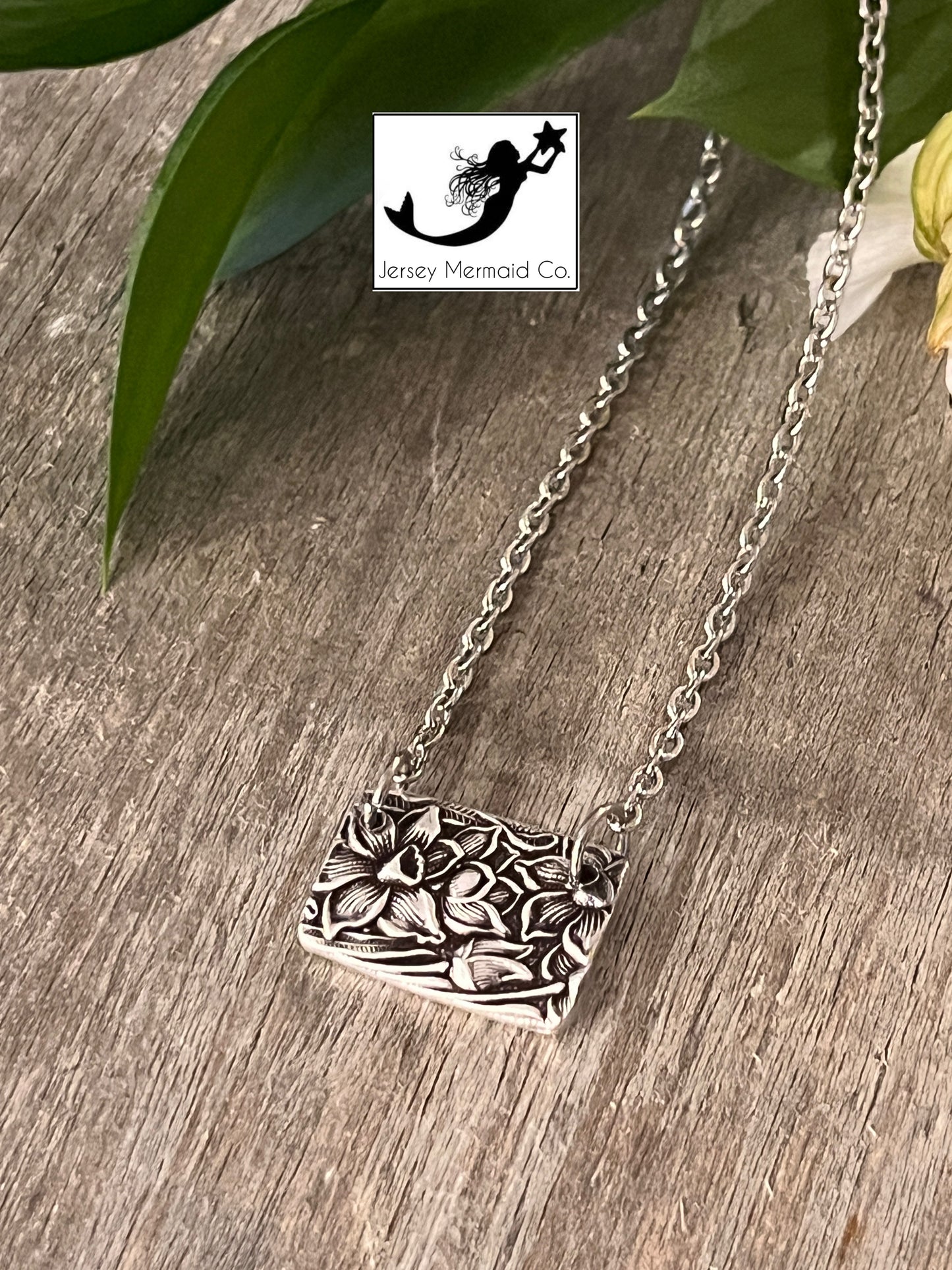 Narcisuss Bar Necklace - Silver Plated-Vintage 1935.