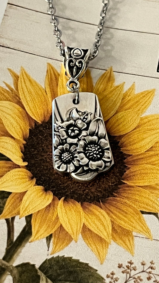 Sunflower Pendant with chain - Pattern: April, Vintage 1950