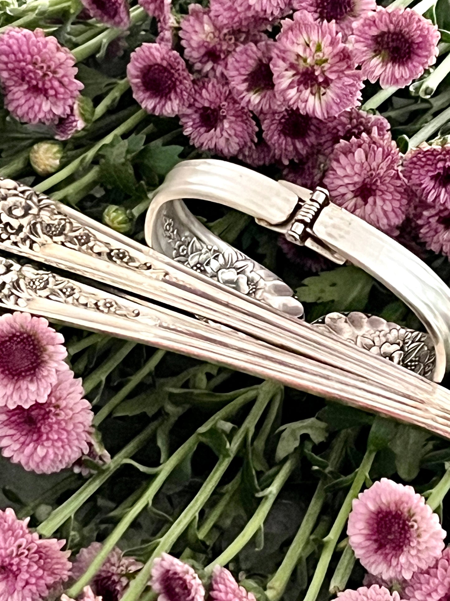 Bangle Hinged Bracelet- Jubilee Pattern- Vintage 1953