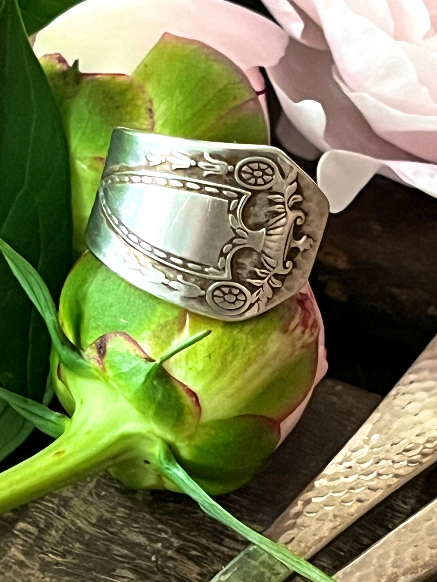 Heraldic Ring- circa- 1916